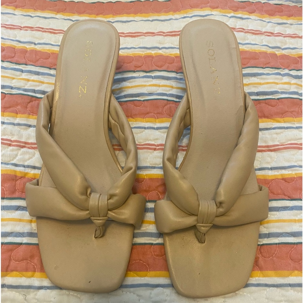 Solanz Lexi Tan 2.5" Heels Pump Sandal Worn Once Women's Size 8M No Box
